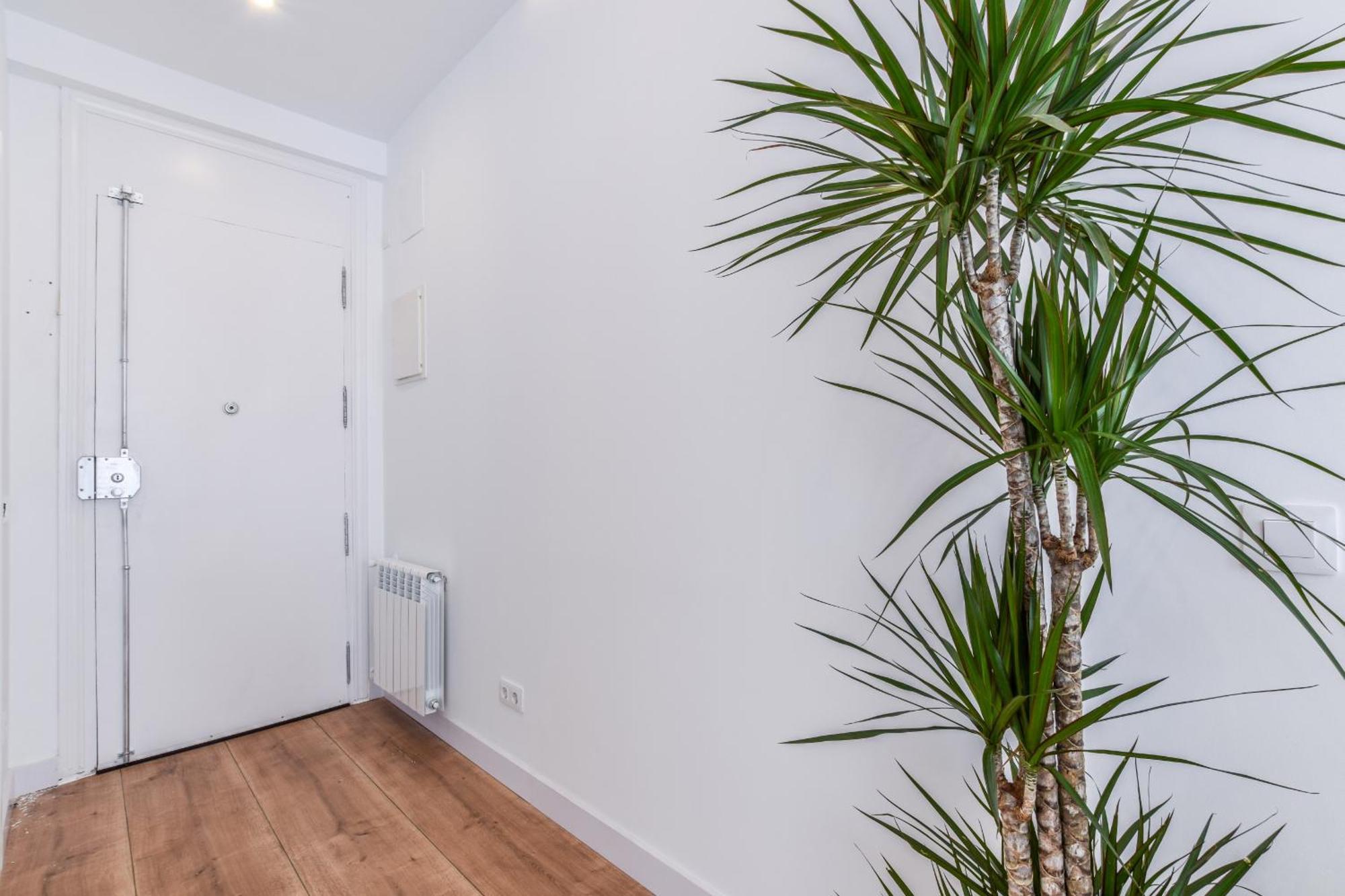Apartamento Reformado En Metro Ibiza Alquiler Temporal Madrid Exterior photo